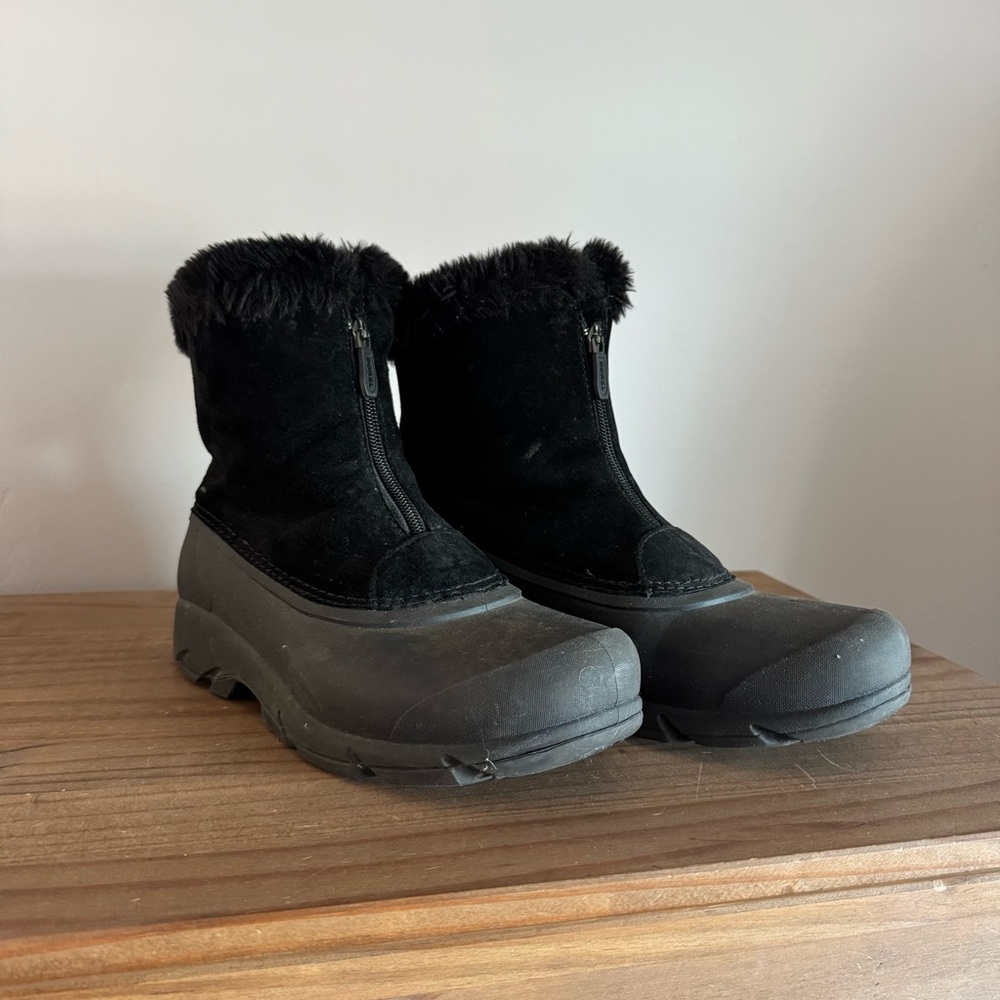Sorel “Snow Angel Zip” Black Winter Boots